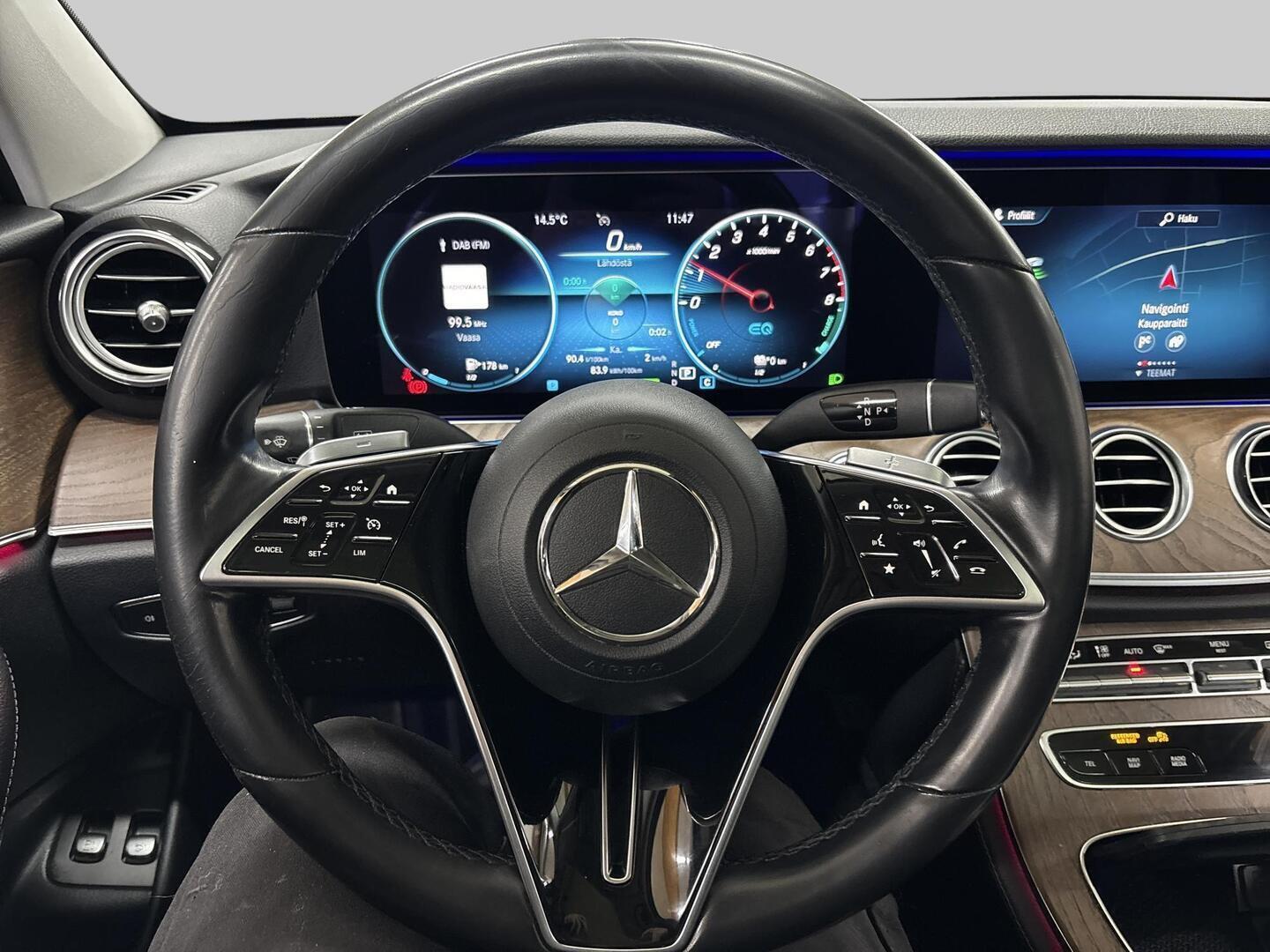 MERCEDES-BENZ E 2021