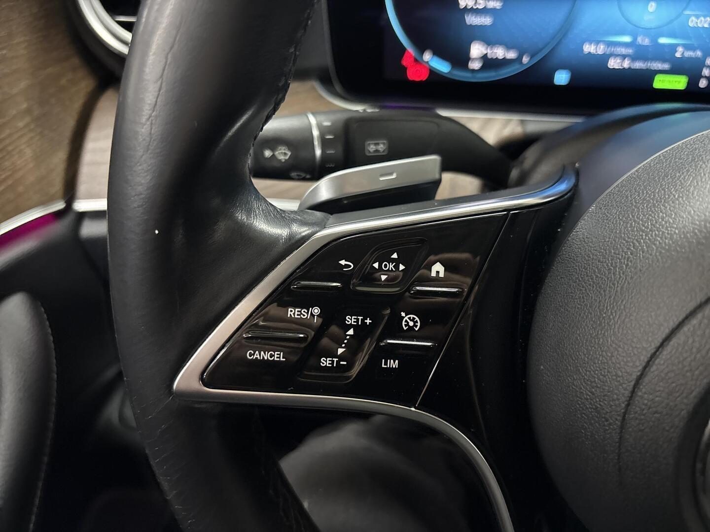 MERCEDES-BENZ E 2021