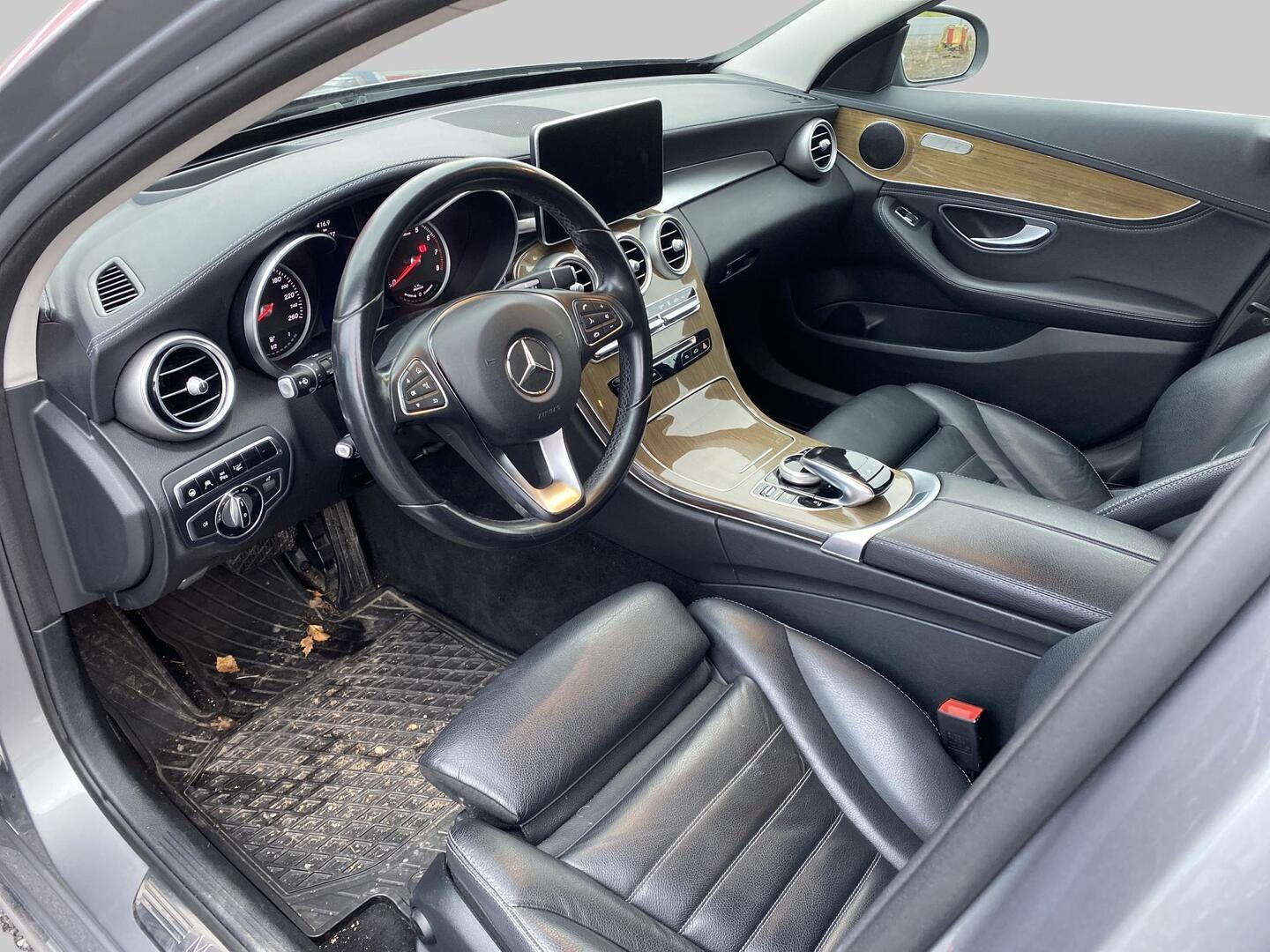 MERCEDES-BENZ C 2015