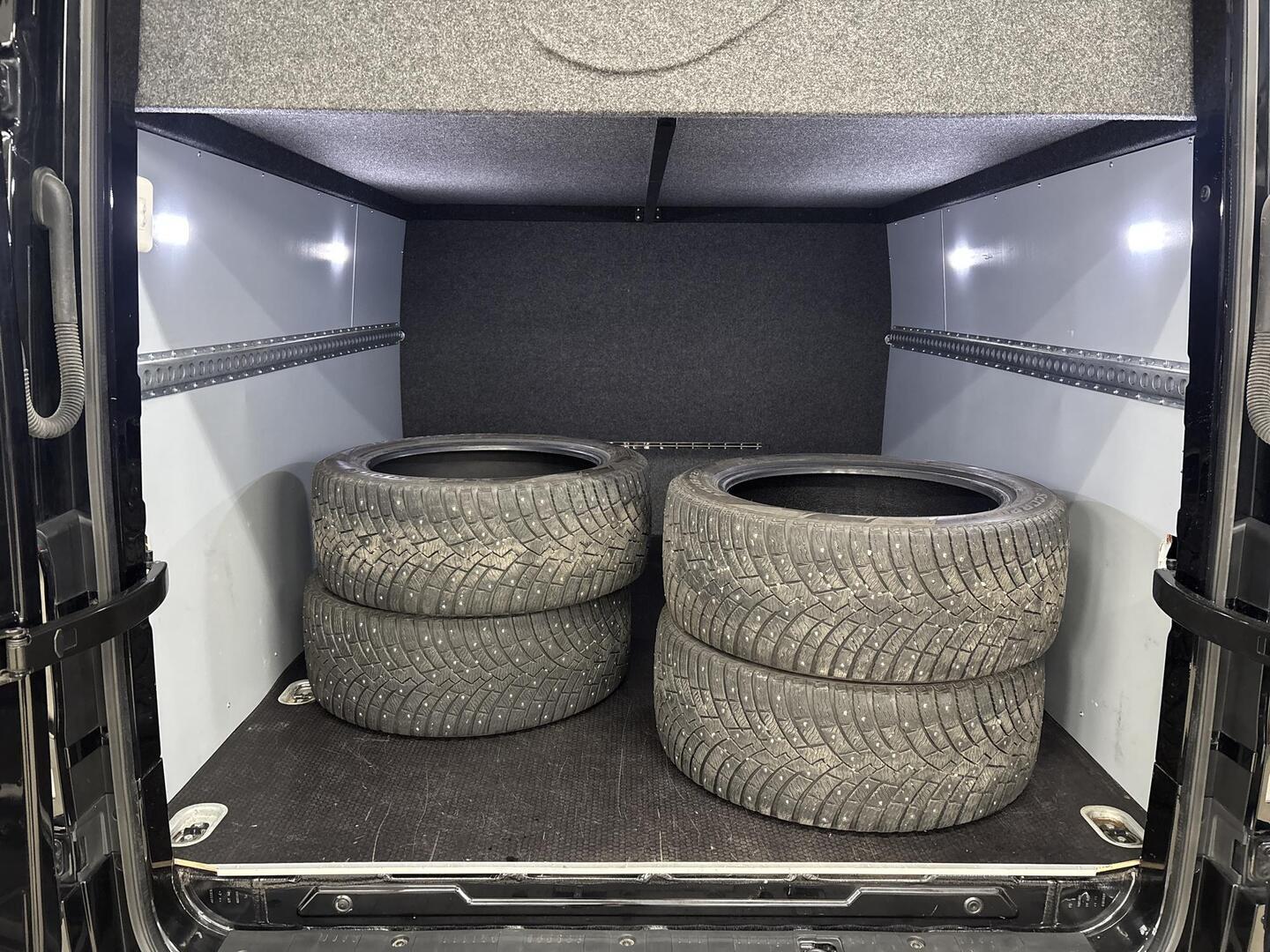 VOLKSWAGEN Crafter 2022