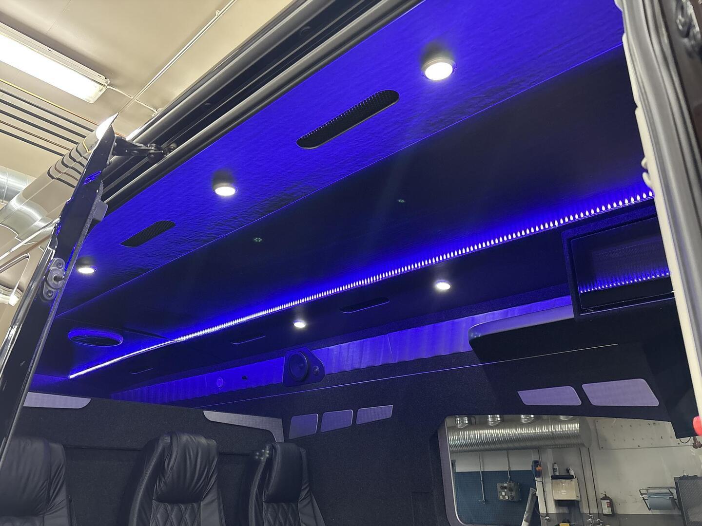 VOLKSWAGEN Crafter 2022