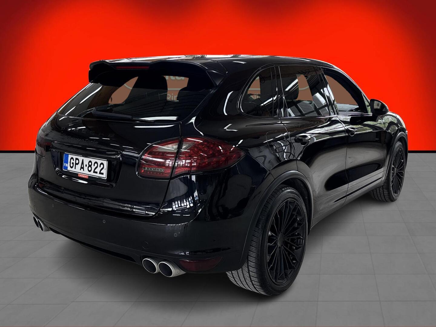 PORSCHE CAYENNE 2011
