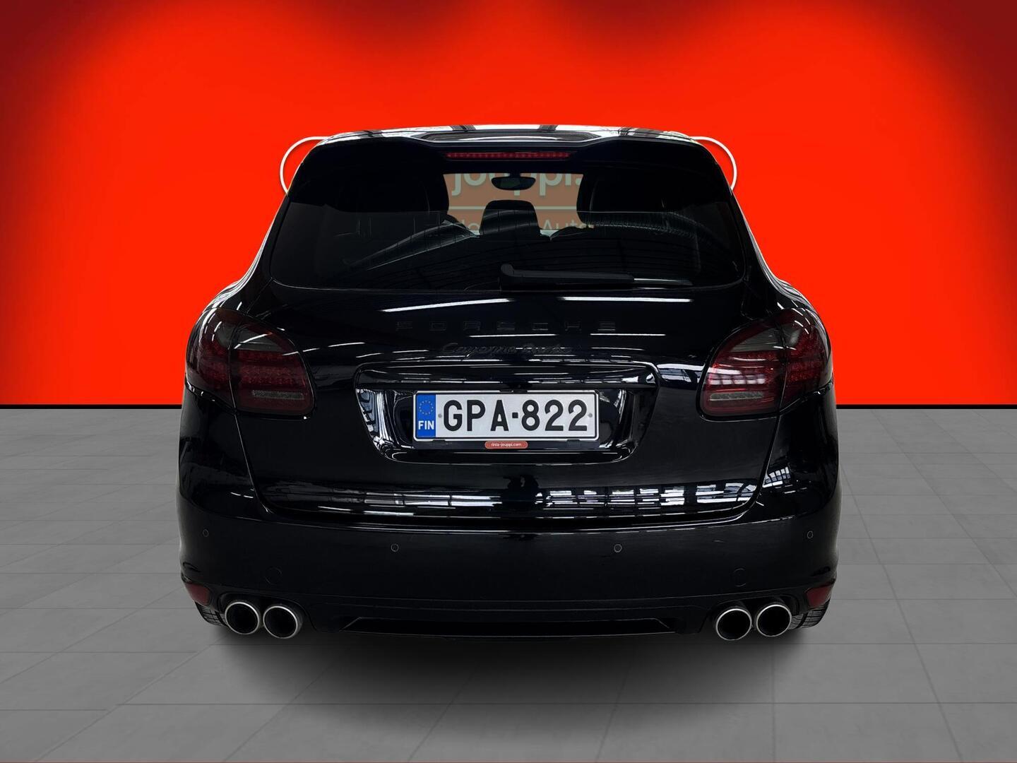 PORSCHE CAYENNE 2011