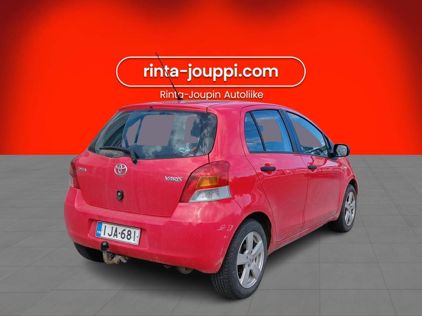 TOYOTA Yaris 2009