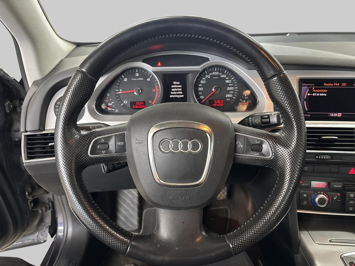 AUDI A6 2011