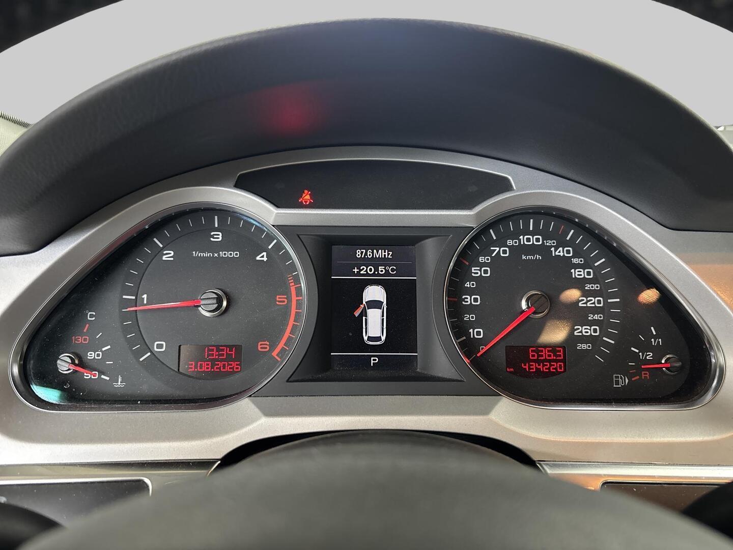 AUDI A6 2011