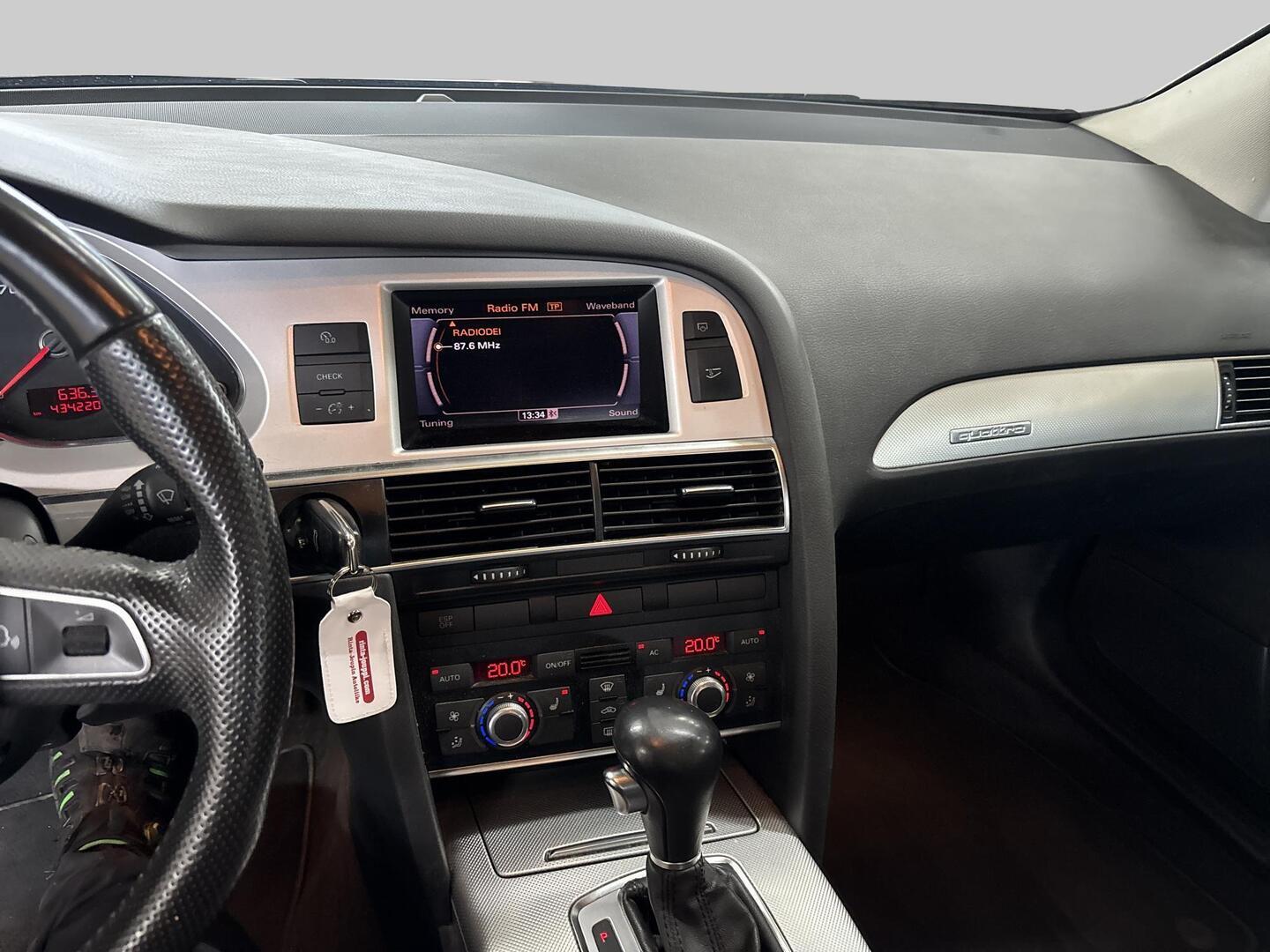 AUDI A6 2011