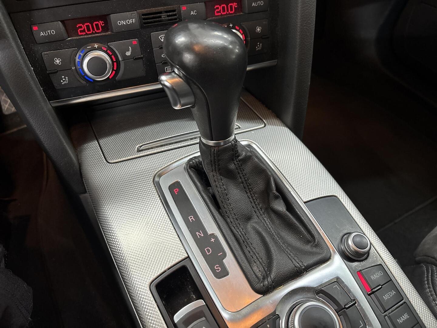 AUDI A6 2011