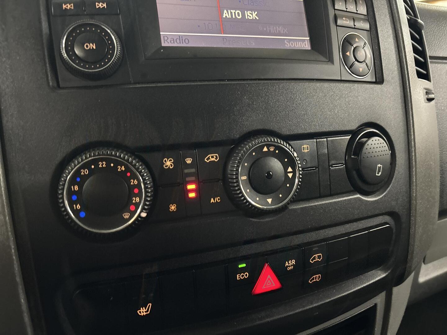 MERCEDES-BENZ Sprinter 2012