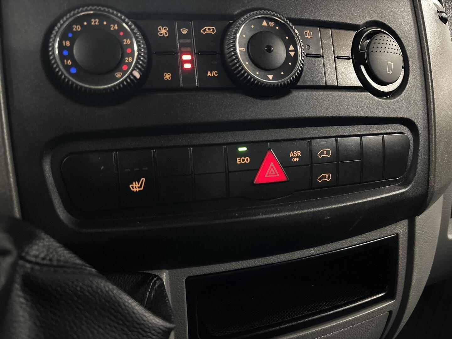 MERCEDES-BENZ Sprinter 2012