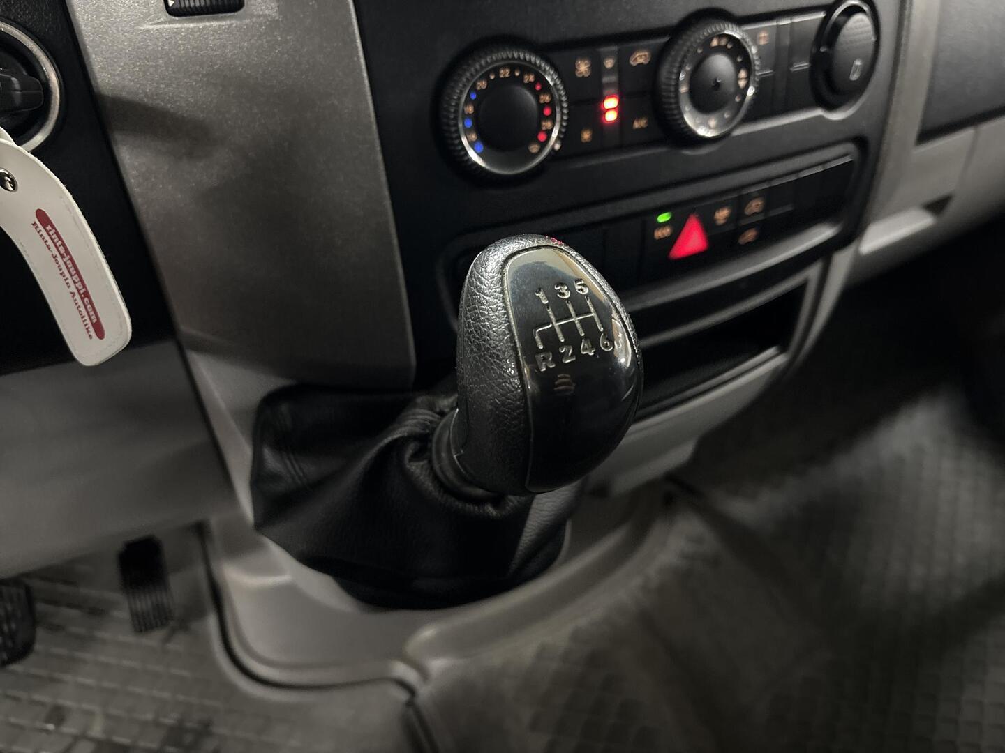 MERCEDES-BENZ Sprinter 2012