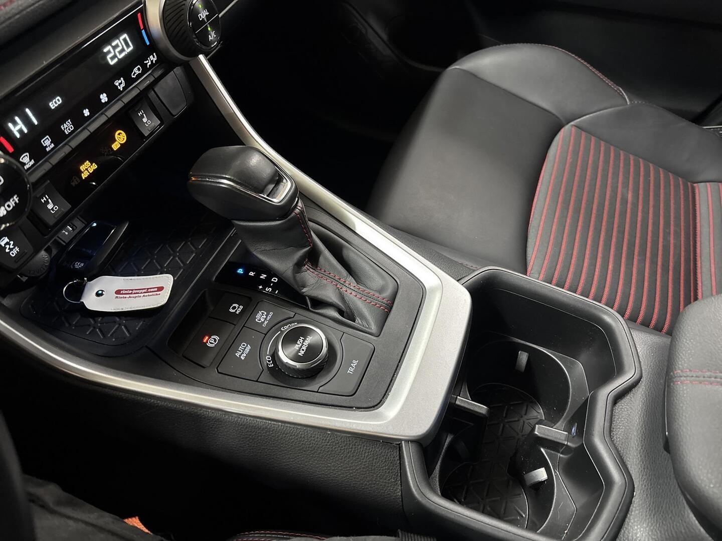 TOYOTA RAV4 PLUG-IN 2023