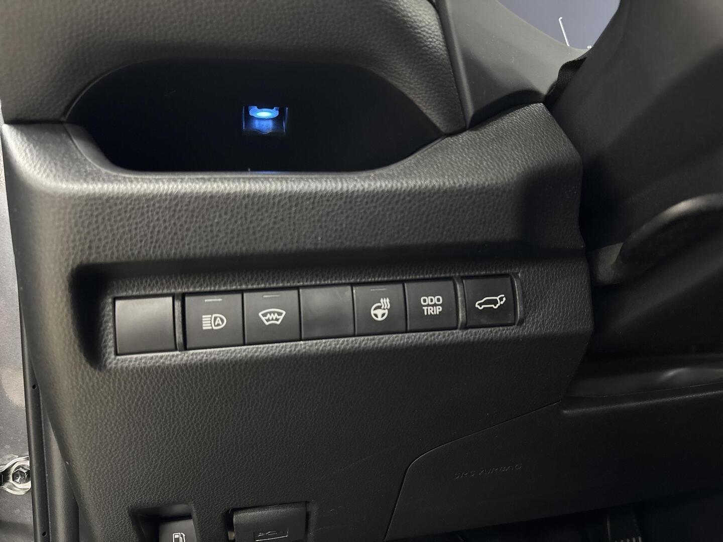 TOYOTA RAV4 PLUG-IN 2023