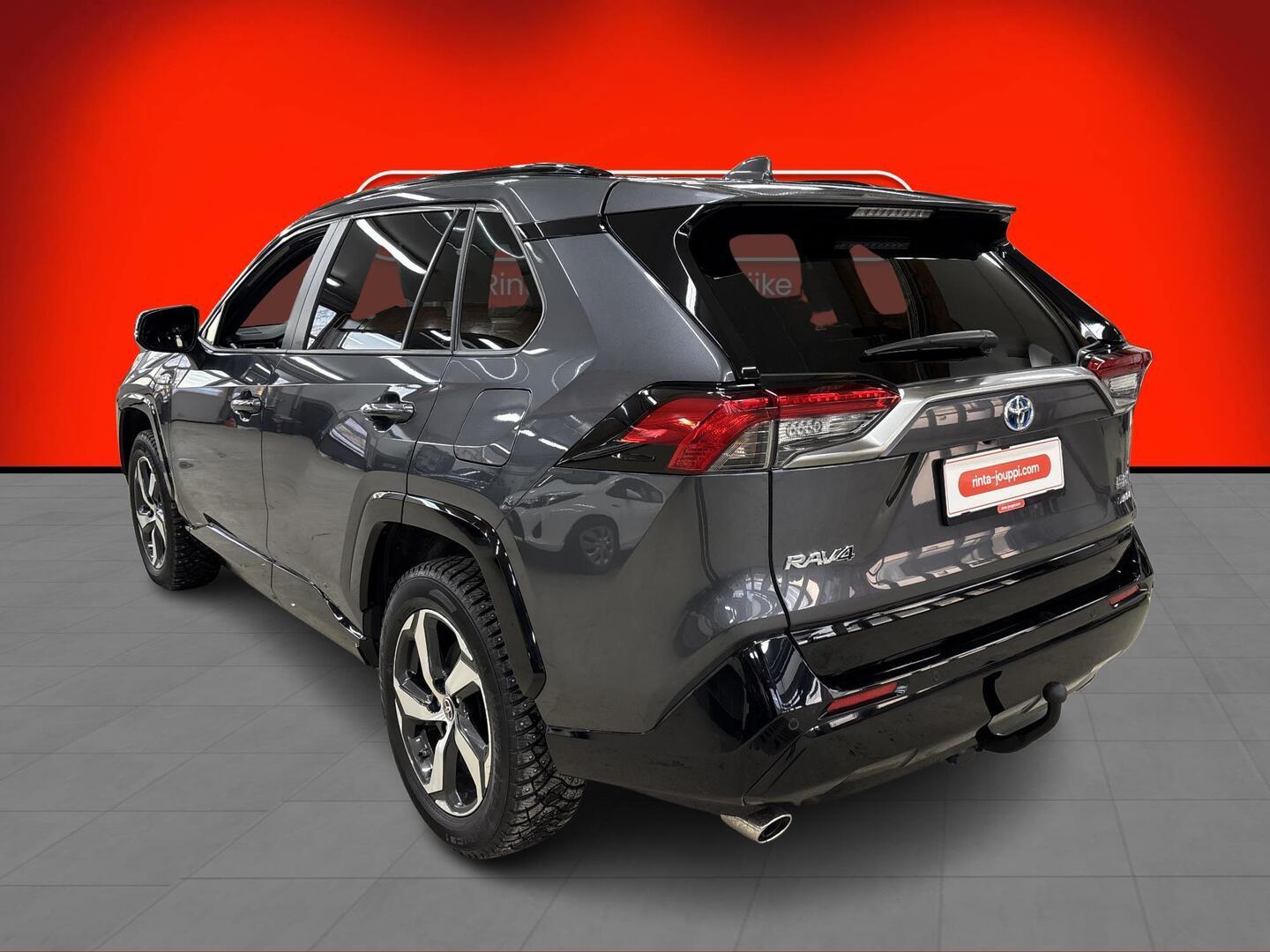 TOYOTA RAV4 PLUG-IN 2023