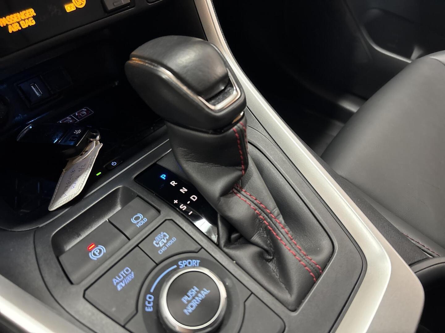 TOYOTA RAV4 PLUG-IN 2022