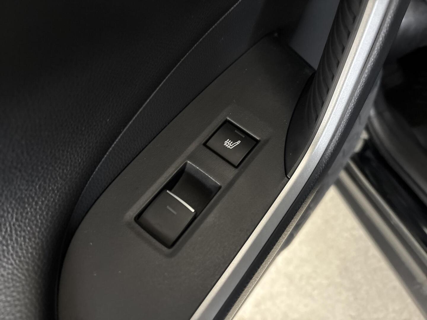 TOYOTA RAV4 PLUG-IN 2022