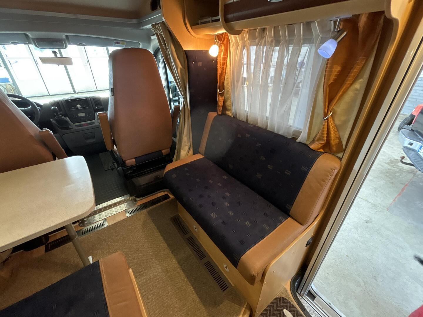 DETHLEFFS T 6501 B 2008