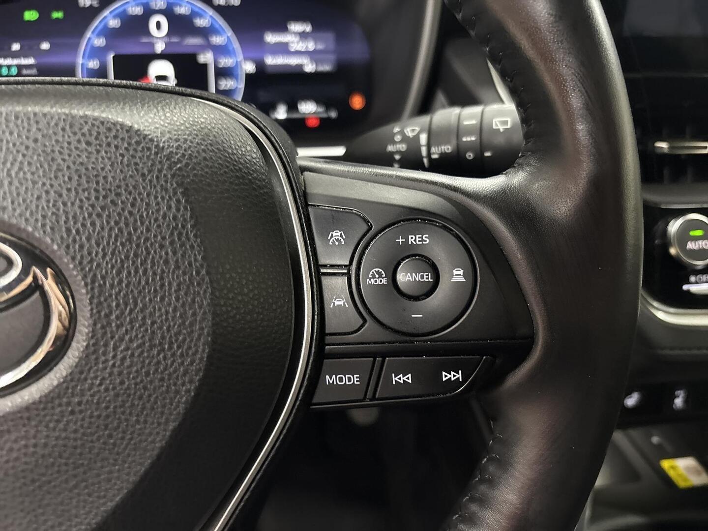 TOYOTA COROLLA CROSS 2023