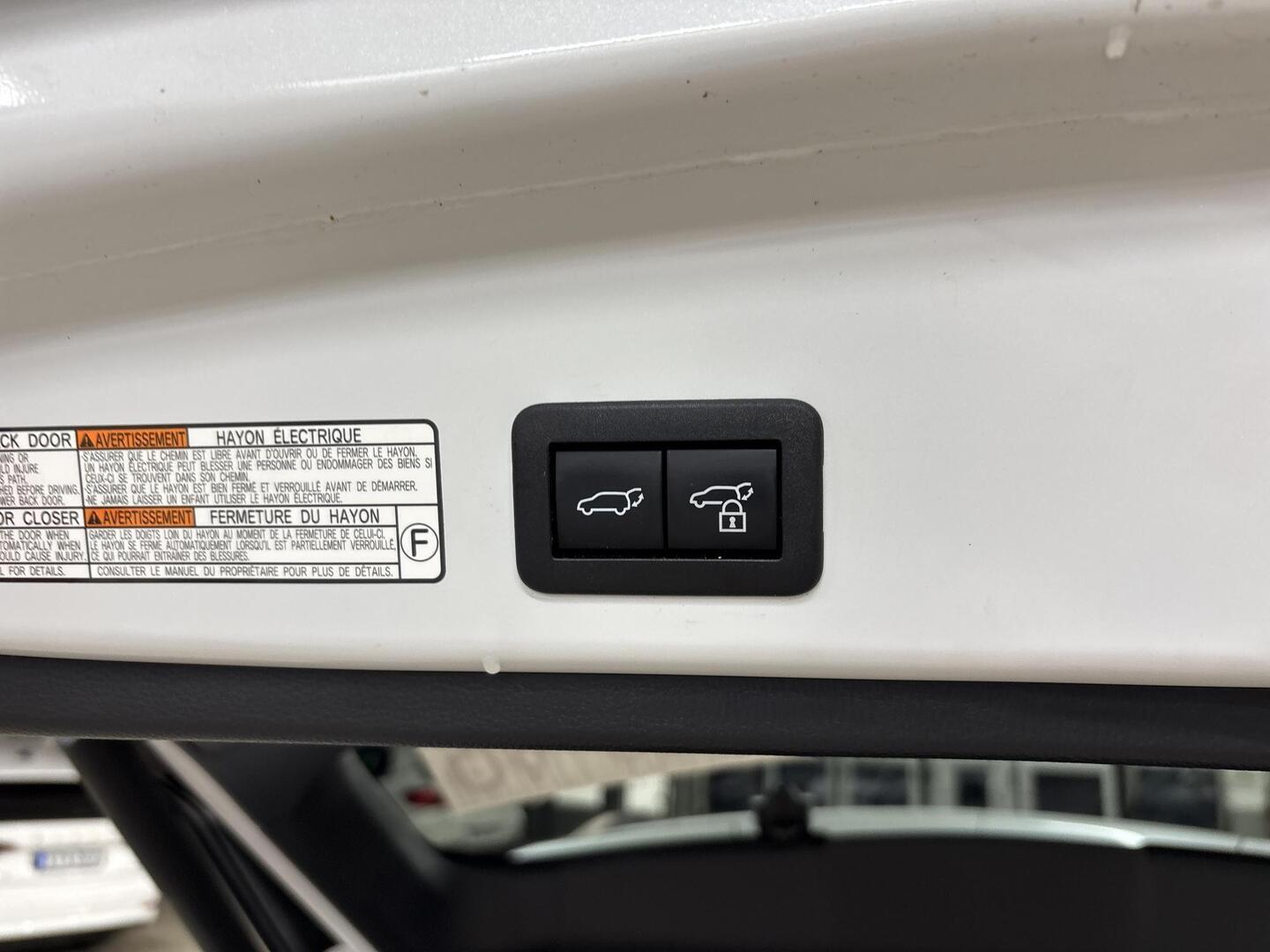 TOYOTA COROLLA CROSS 2023