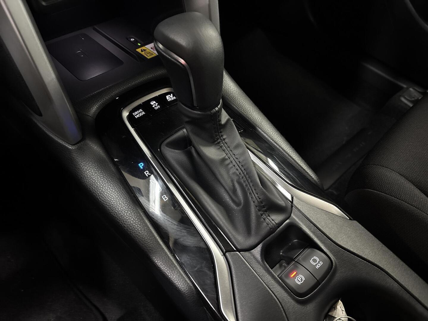 TOYOTA Corolla Cross 2023