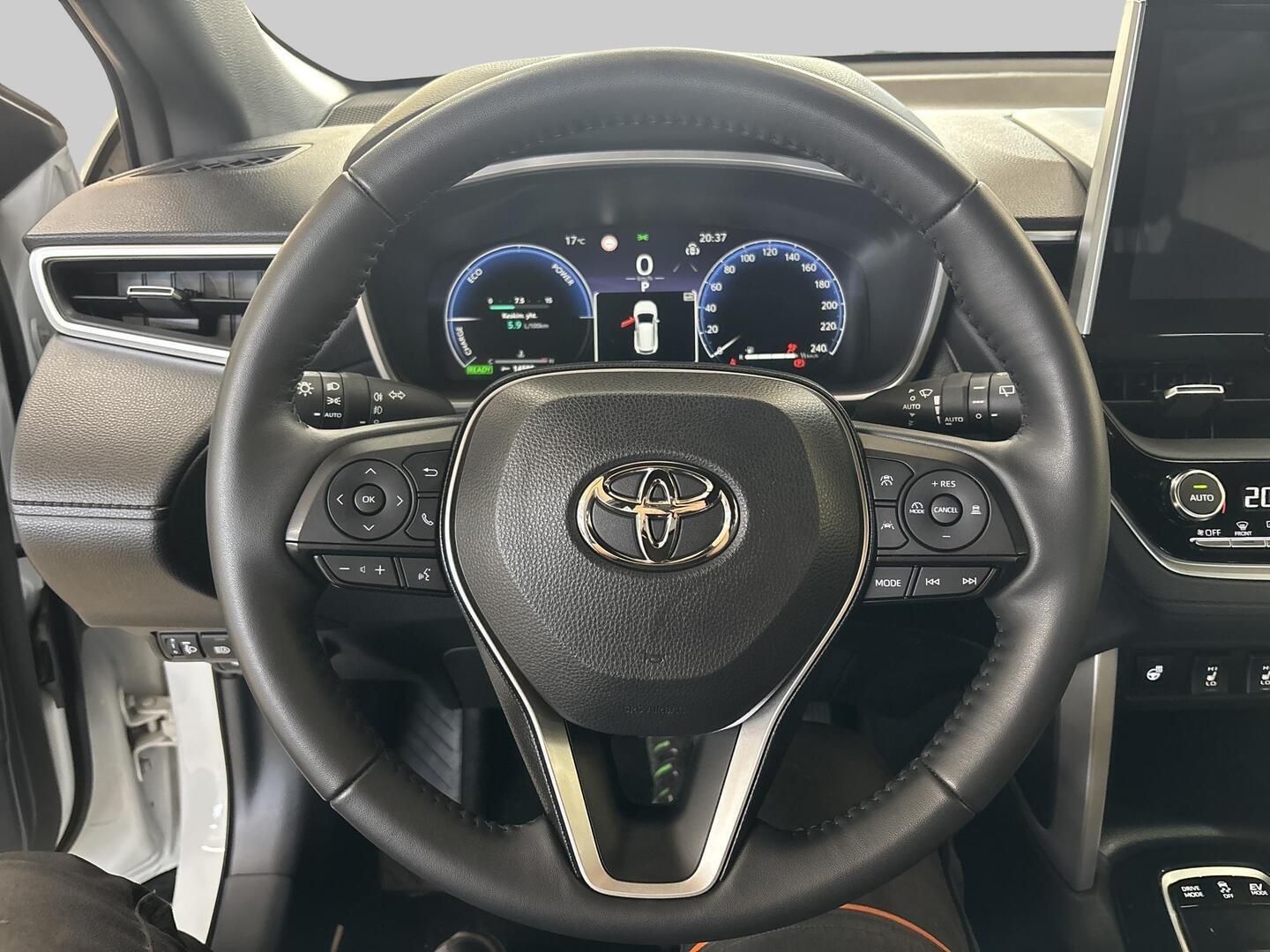 TOYOTA COROLLA CROSS 2025