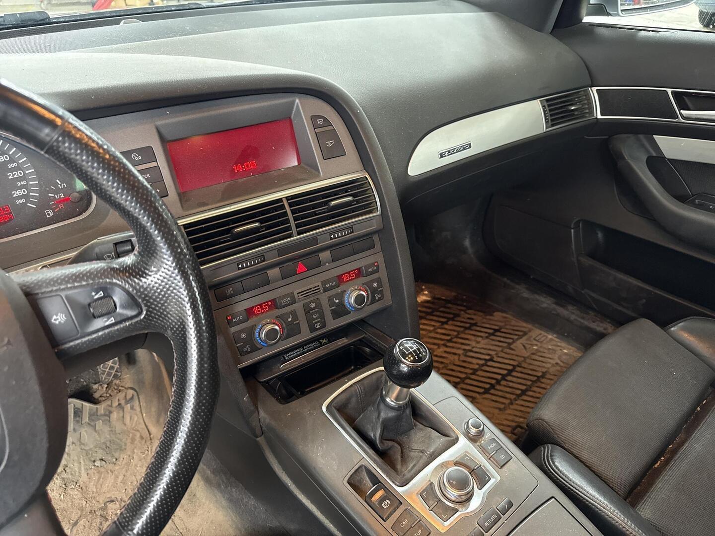 AUDI A6 2005