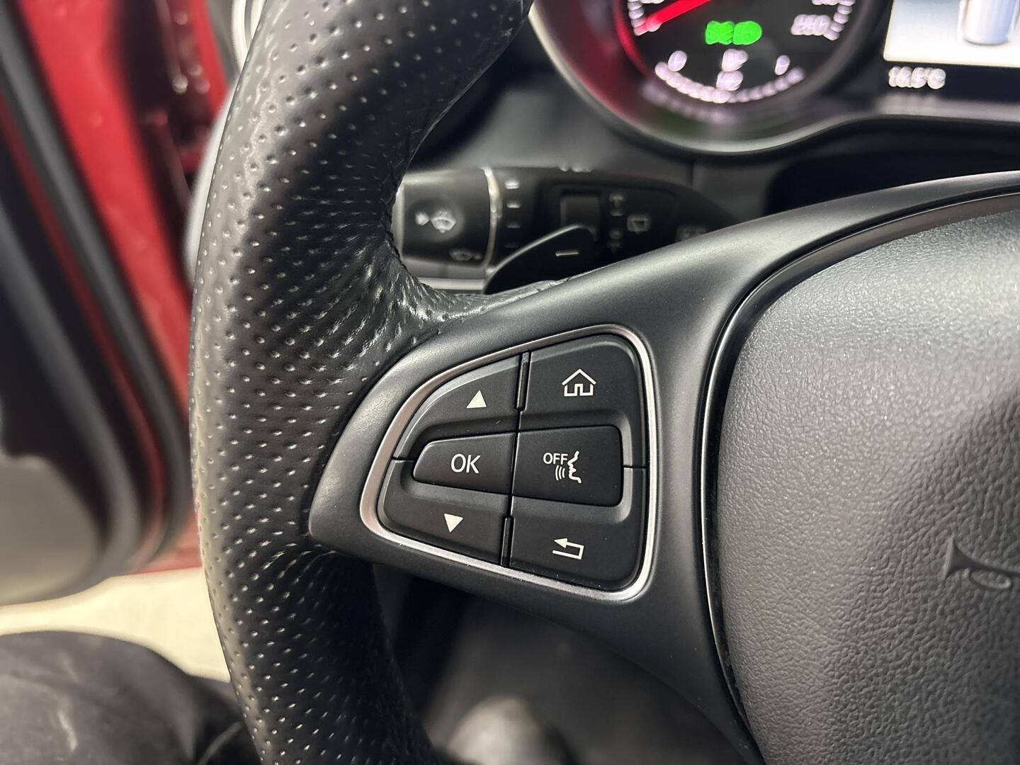 MERCEDES-BENZ GLC 2018