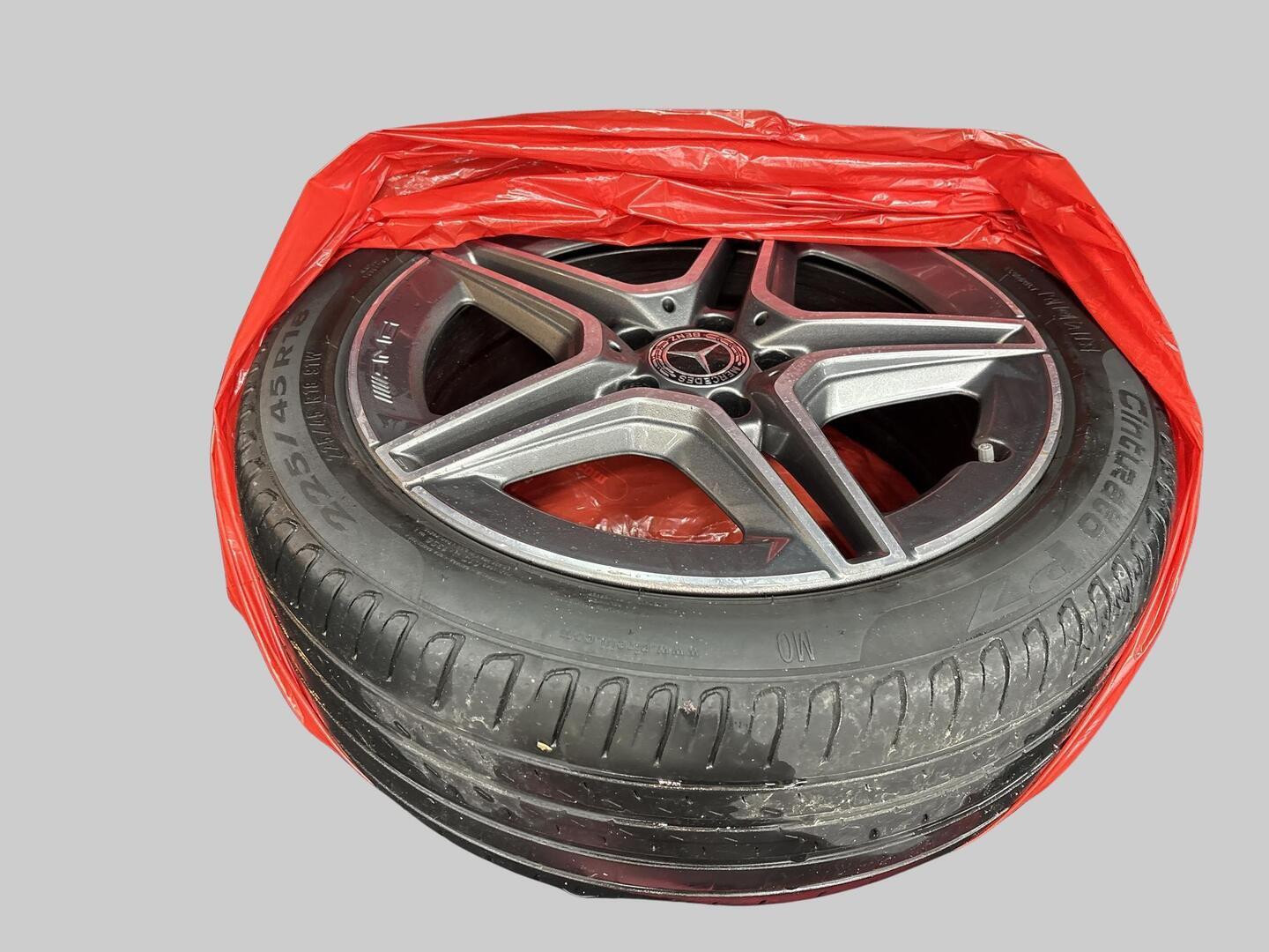 MERCEDES-BENZ A 2020