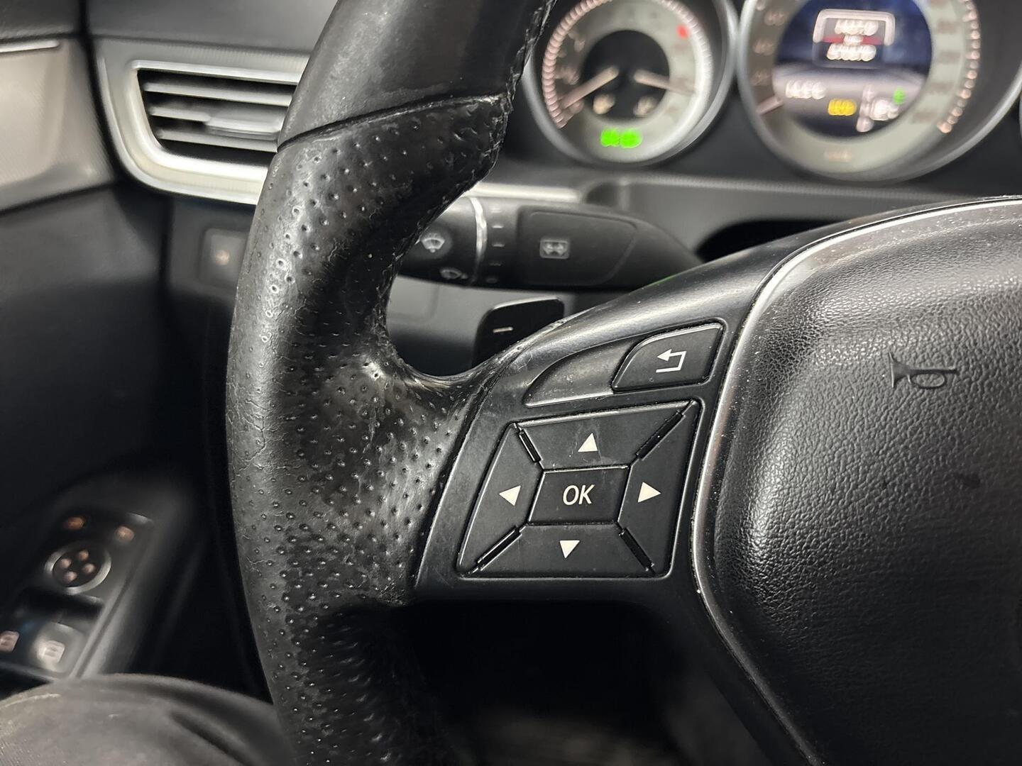 MERCEDES-BENZ E 2014