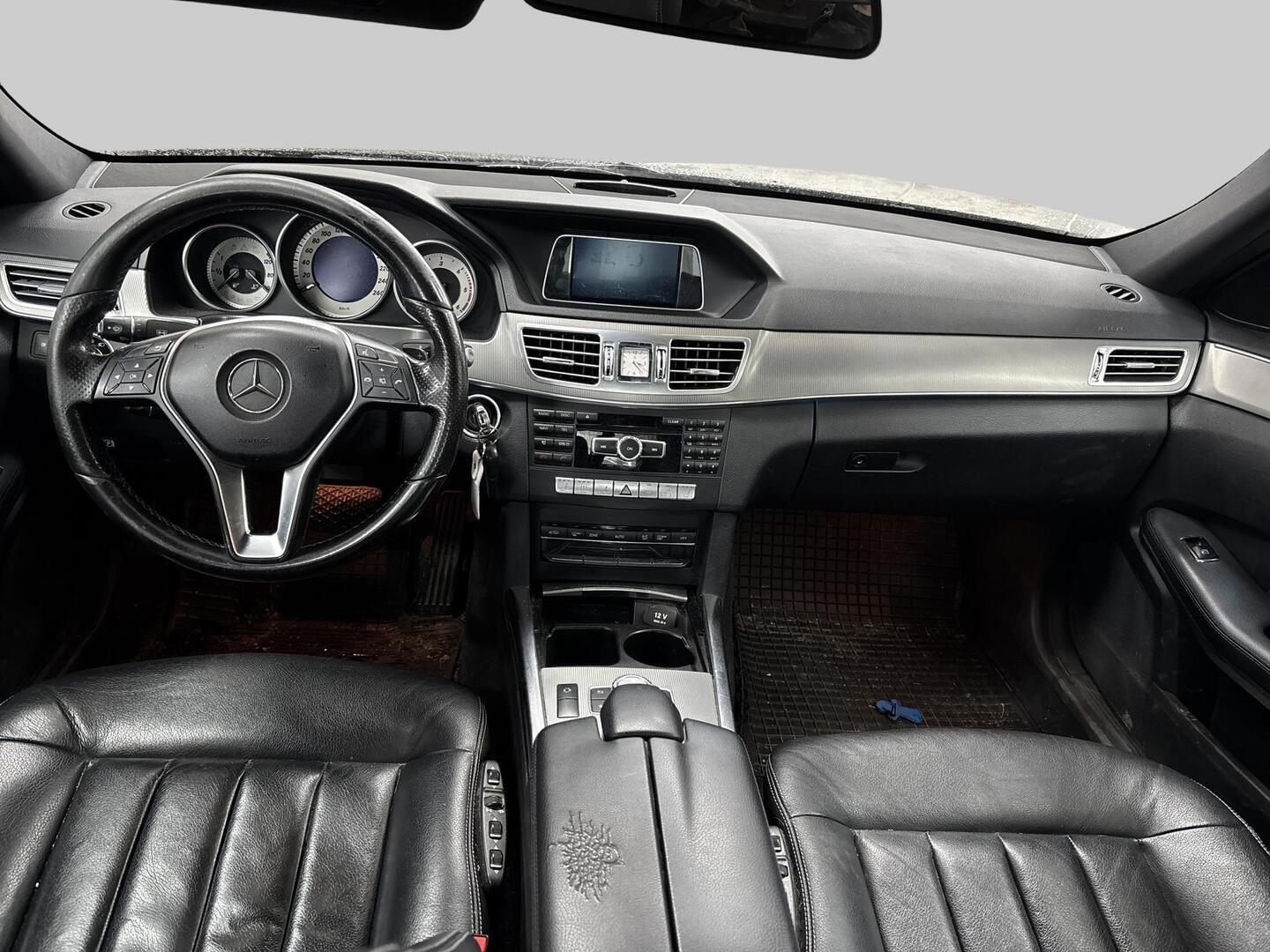 MERCEDES-BENZ E 2014