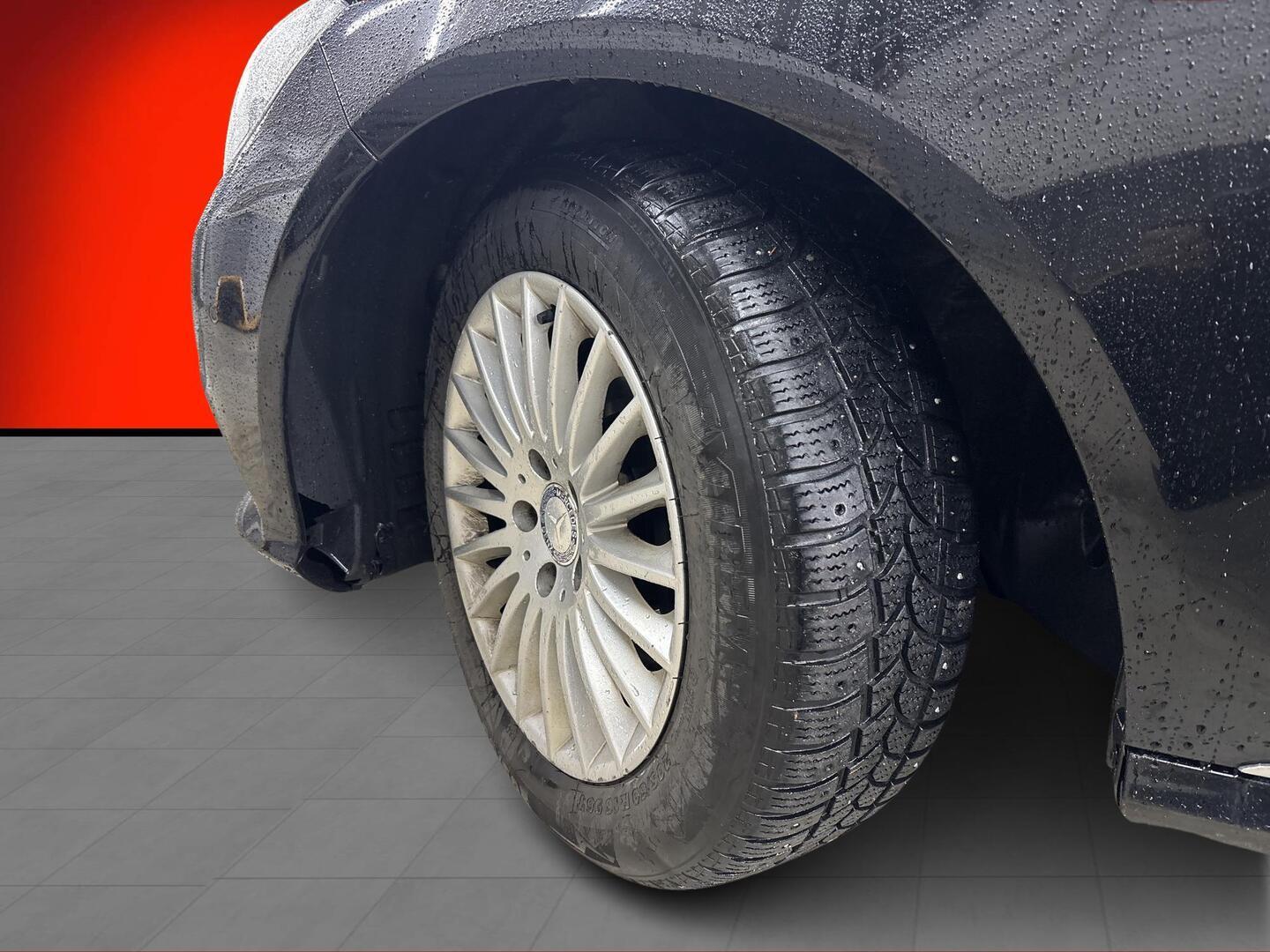 MERCEDES-BENZ E 2014