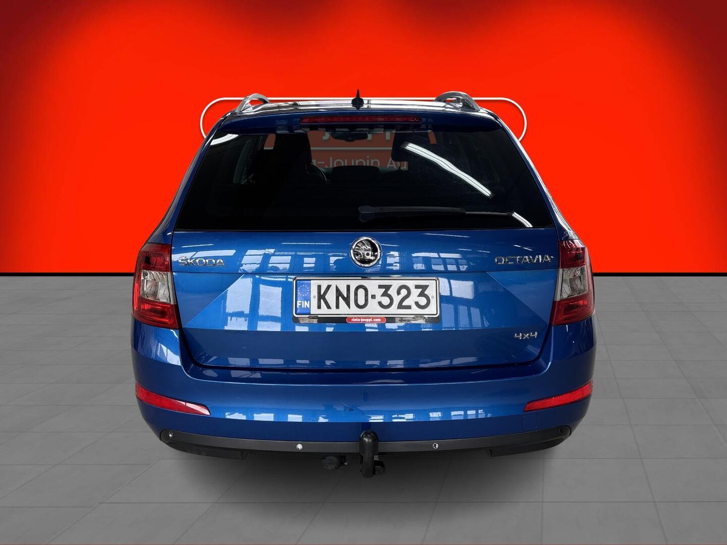 SKODA Octavia 2016