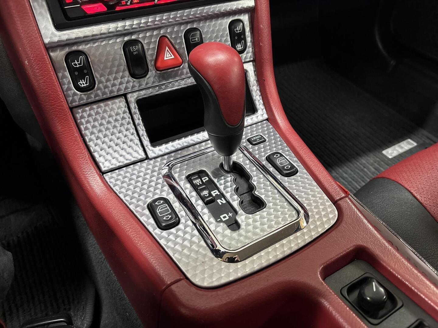 MERCEDES-BENZ SLK 2002