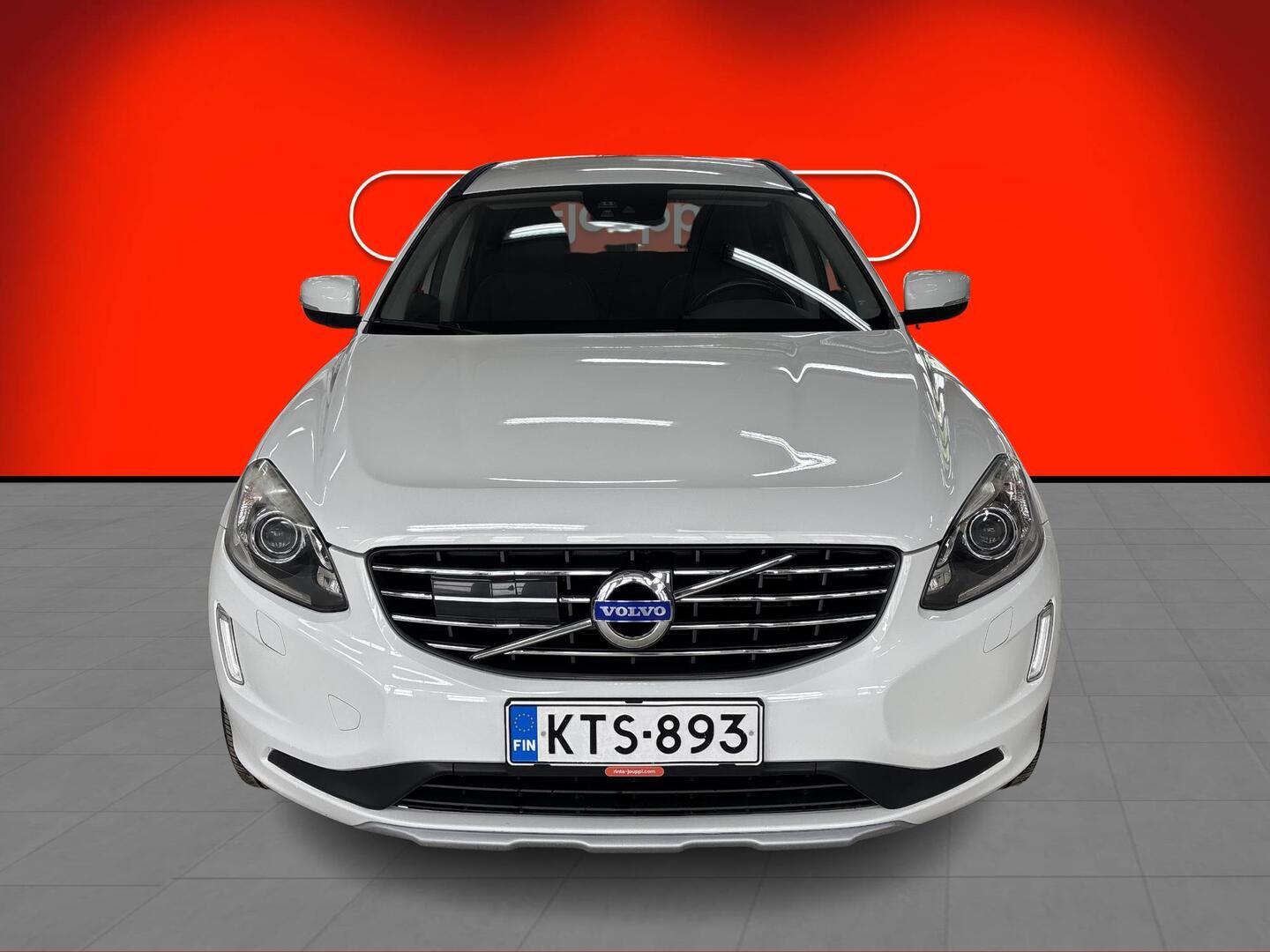 VOLVO XC60 2016