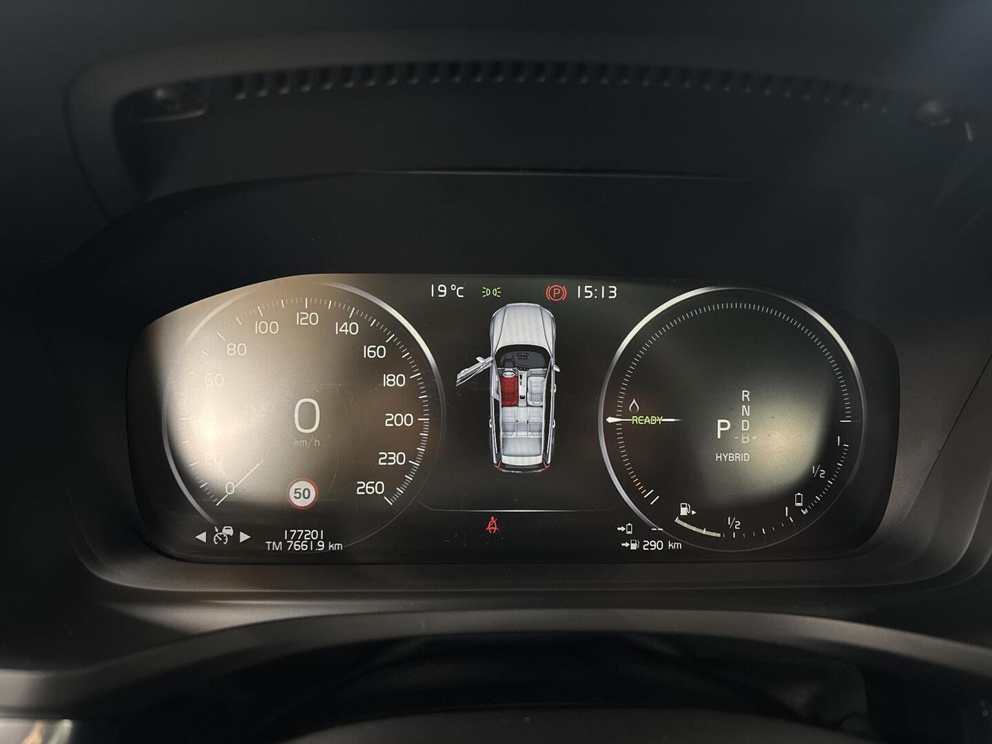 VOLVO V60 2020