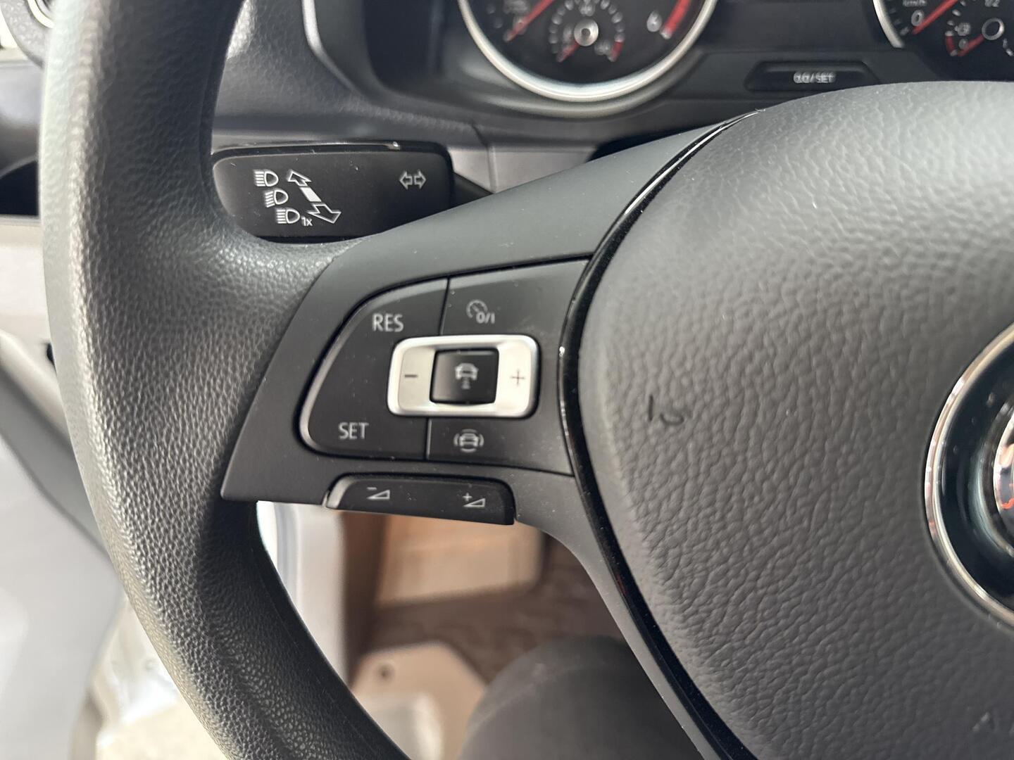 VOLKSWAGEN Crafter 2025