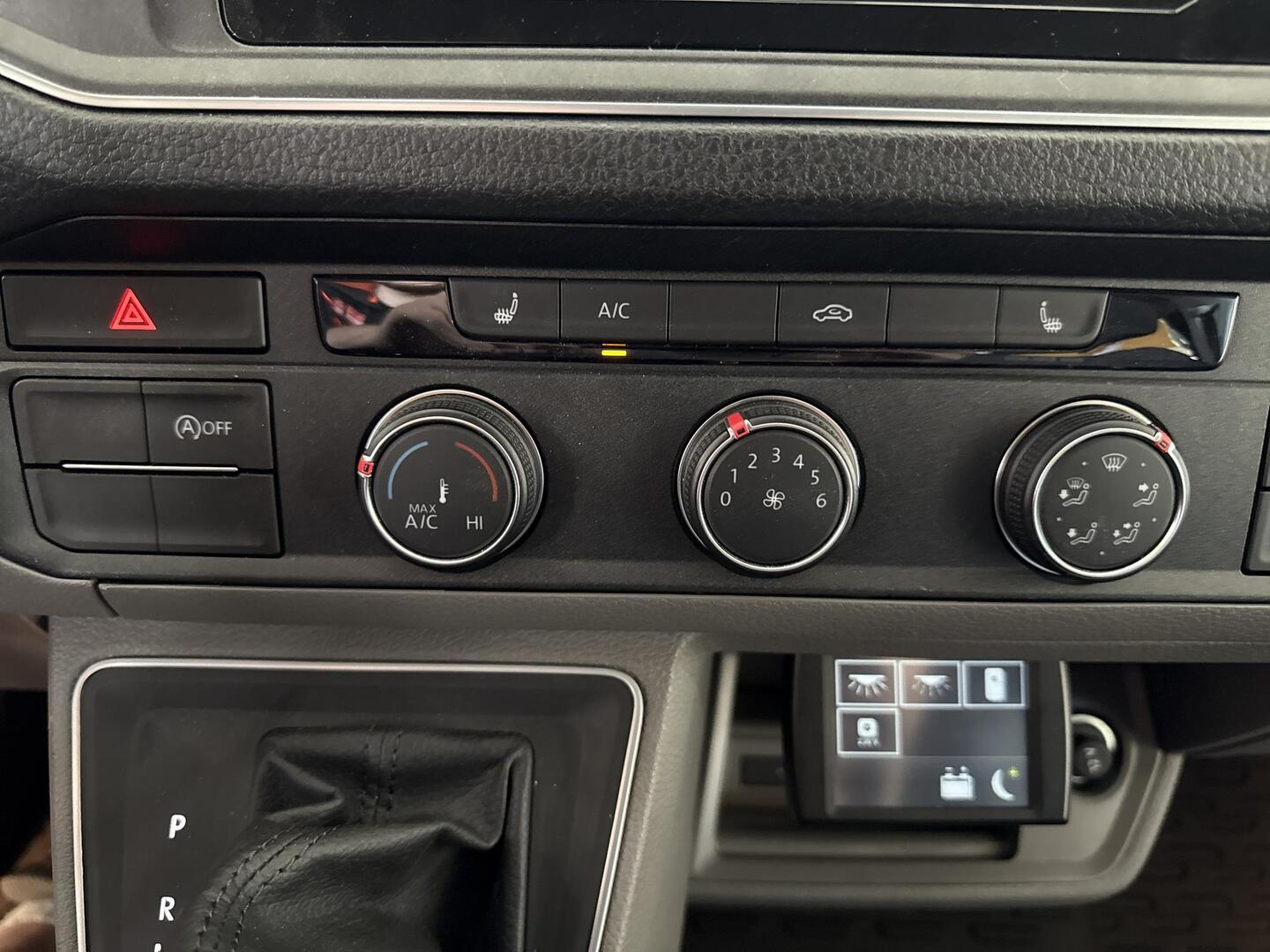 VOLKSWAGEN Crafter 2025