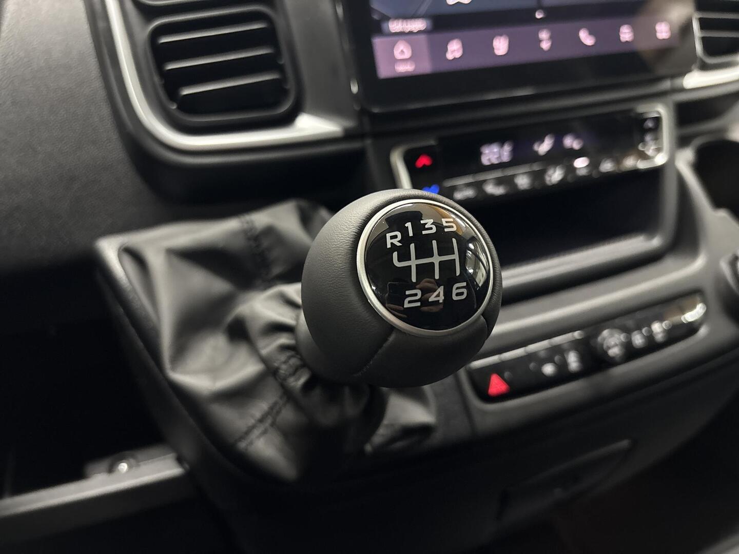 TOYOTA Proace MAX 2025