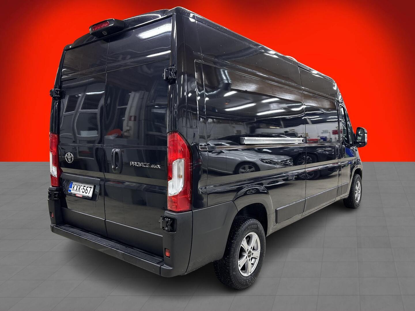 TOYOTA Proace MAX 2025