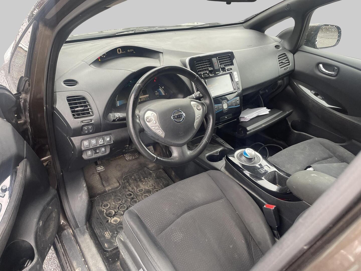 NISSAN Leaf 2016