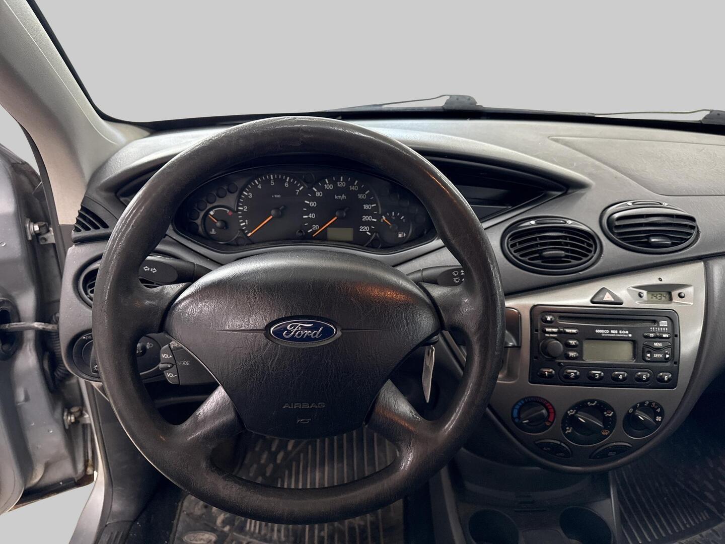 FORD Focus 2004