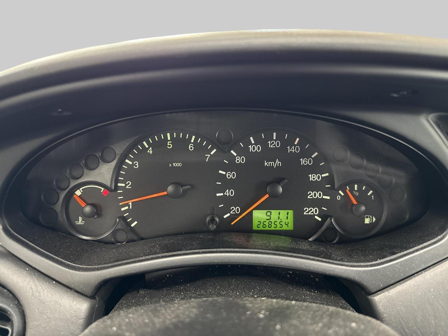 FORD Focus 2004