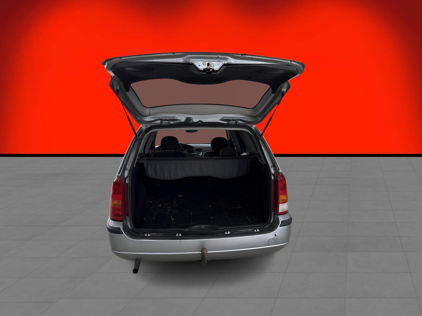 FORD Focus 2004