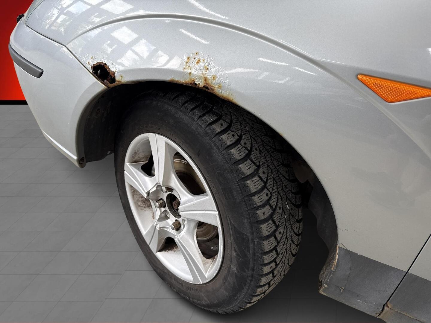 FORD Focus 2004