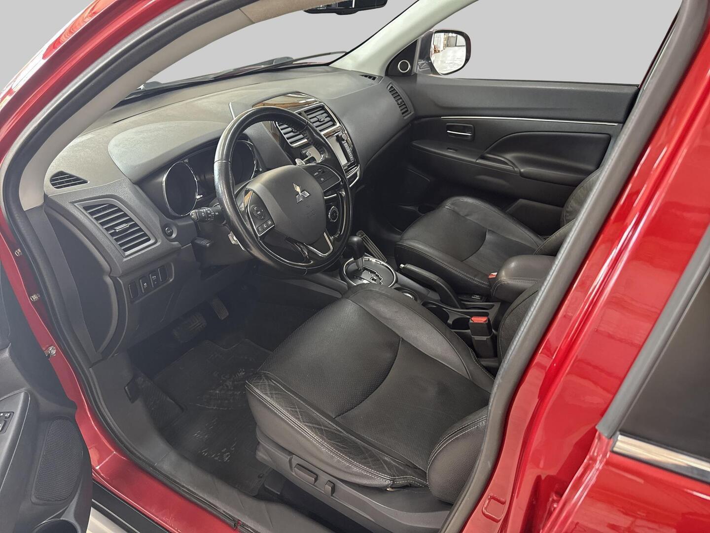 MITSUBISHI ASX 2015