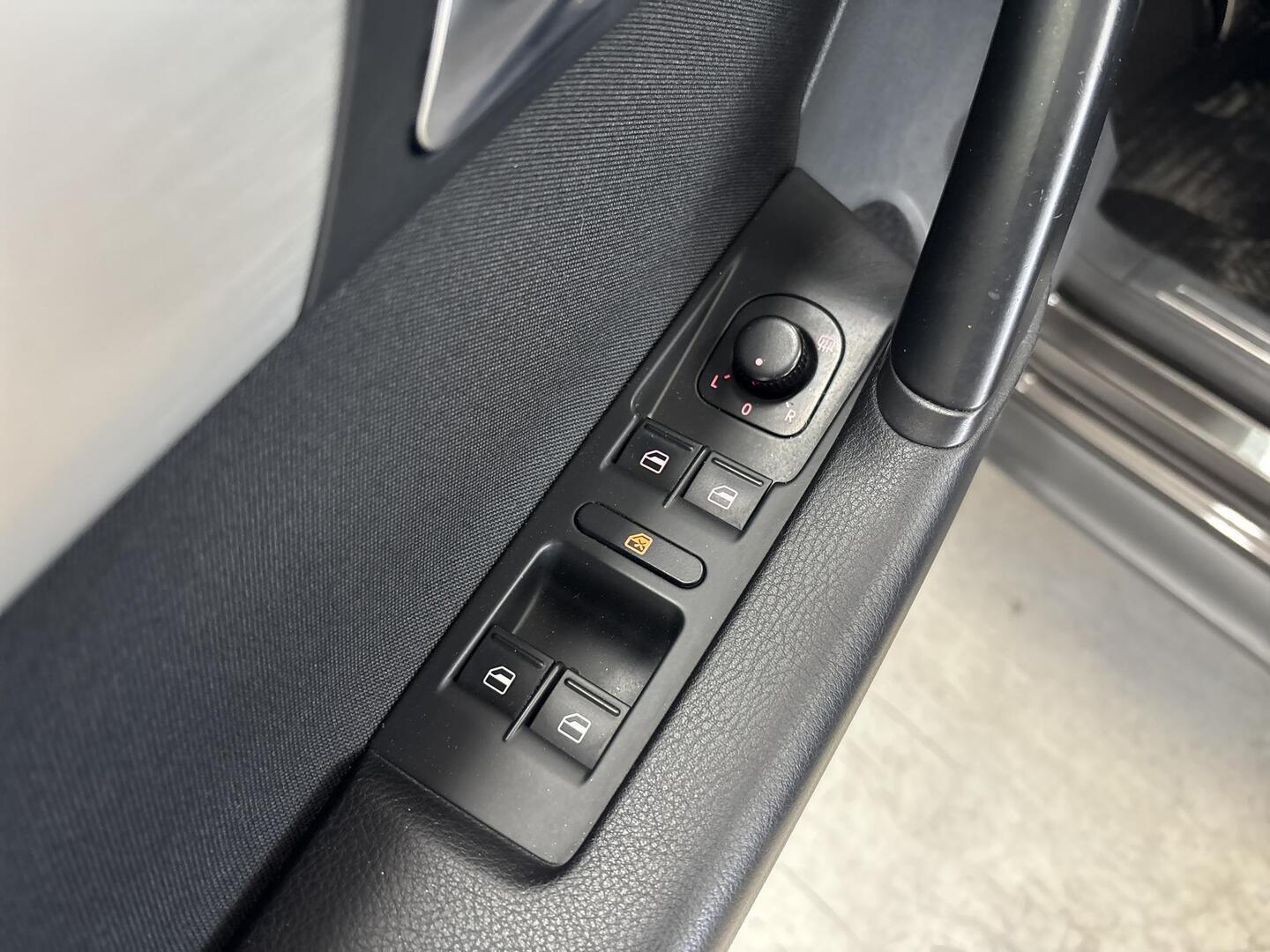VOLKSWAGEN Passat 2013