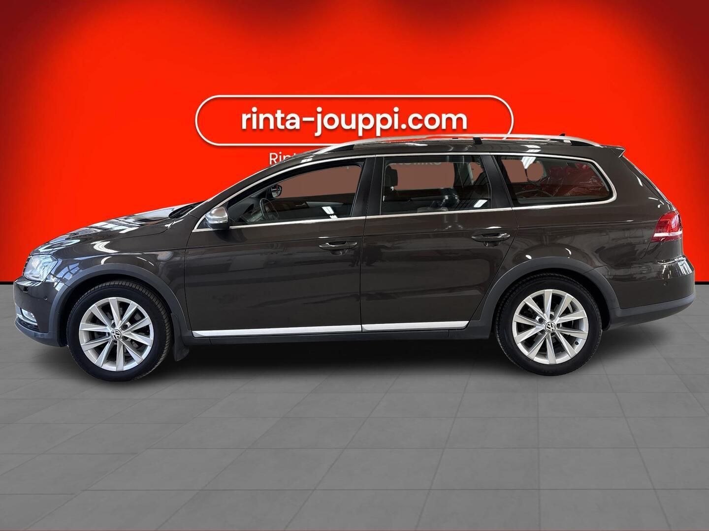 VOLKSWAGEN Passat 2013
