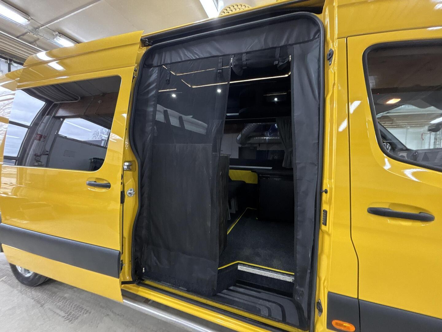 MERCEDES-BENZ Sprinter 2018