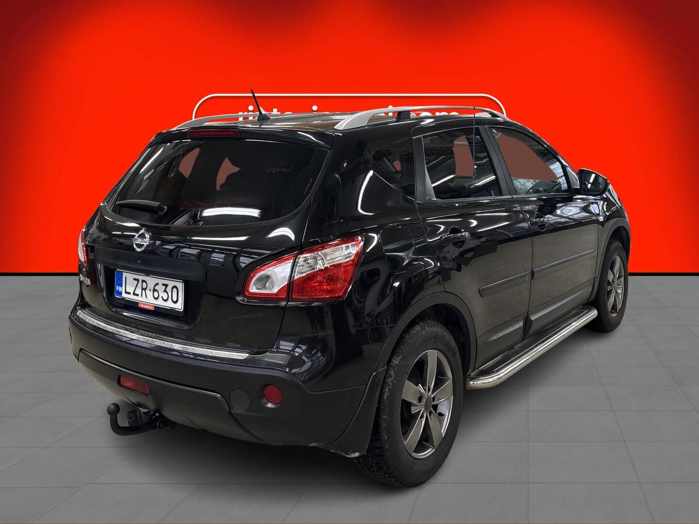 NISSAN Qashqai 2011