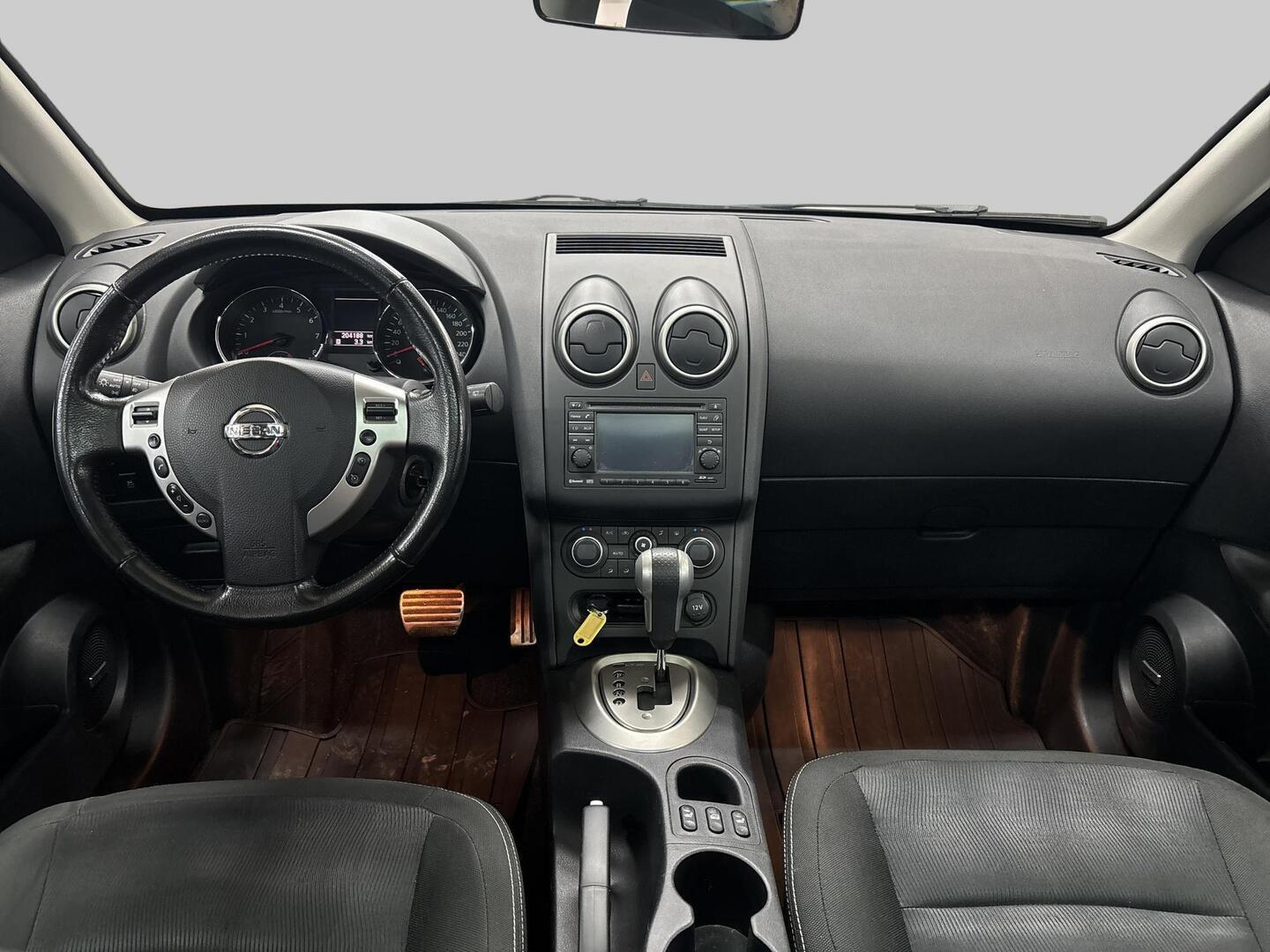 NISSAN Qashqai 2011